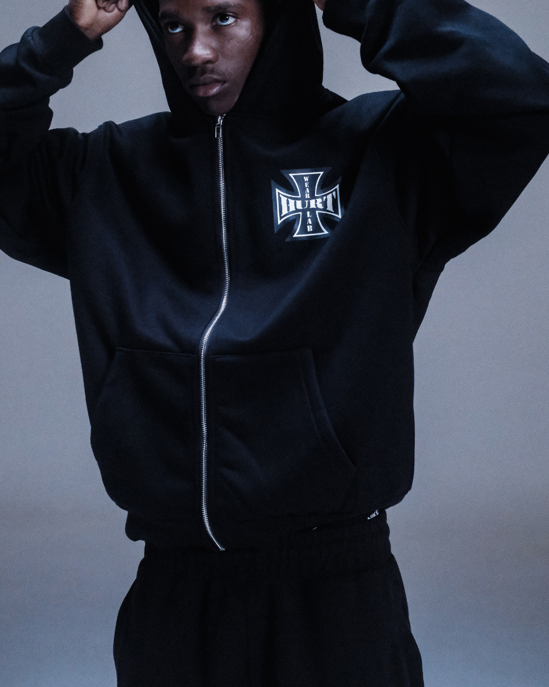 WEST HURT ZIP UP