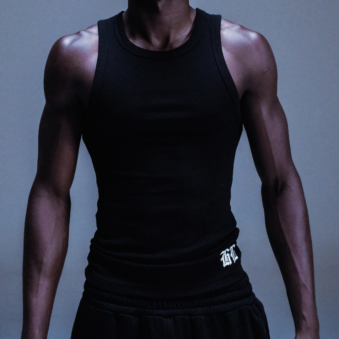 ESSENTIAL EMBROIDERED SINGLET