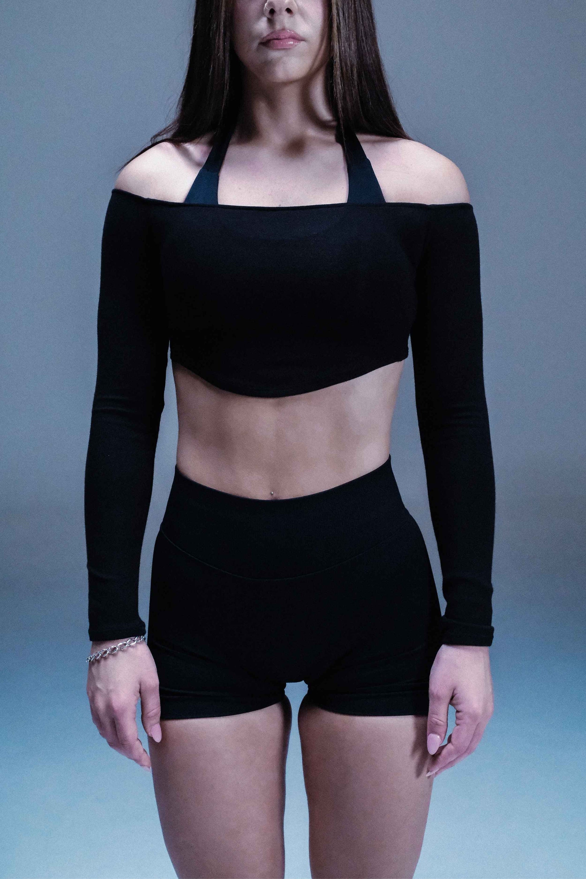 OFF THE SHOULDER LONG SLEEVE